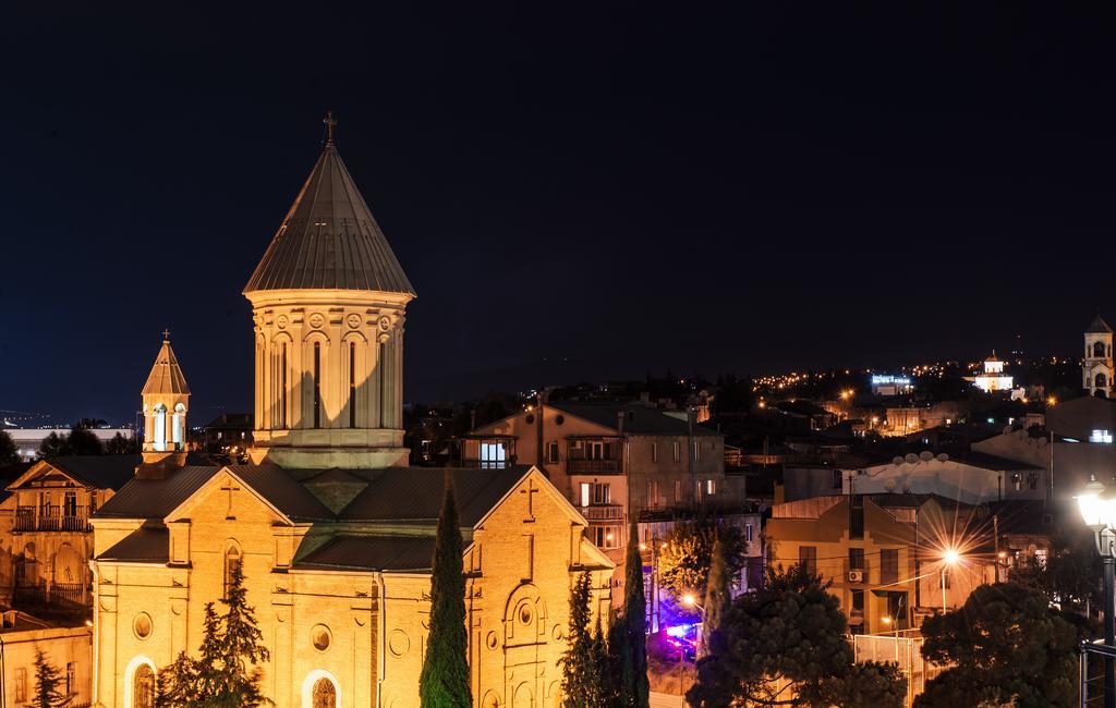 Tbilisi Inn Buitenkant foto